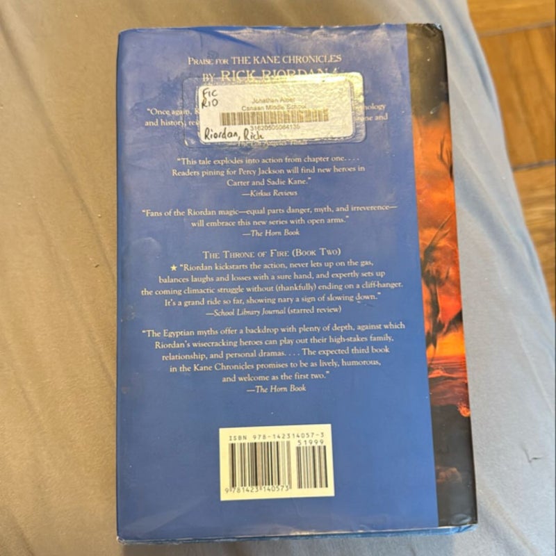 The Serpent's Shadow (The Kane Chronicles Book Three)