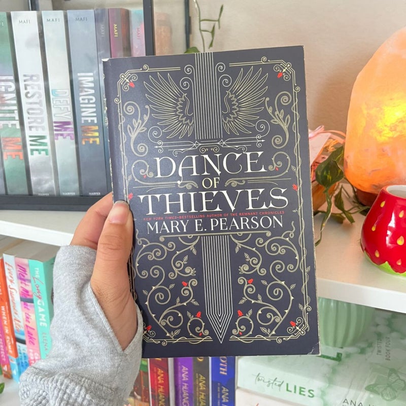 Dance of Thieves