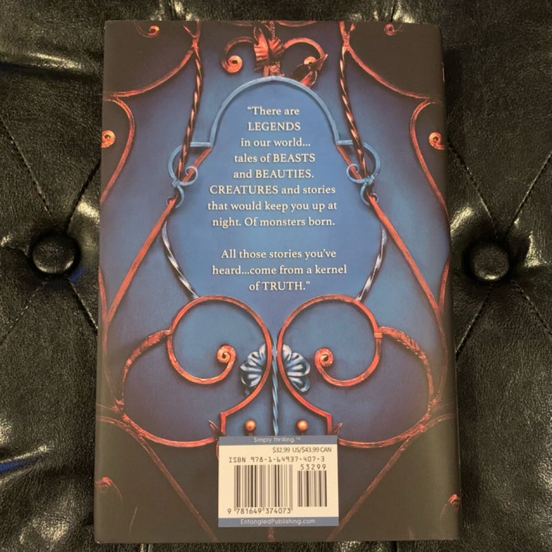 The Wren in the Holly Library (Deluxe Limited Edition)