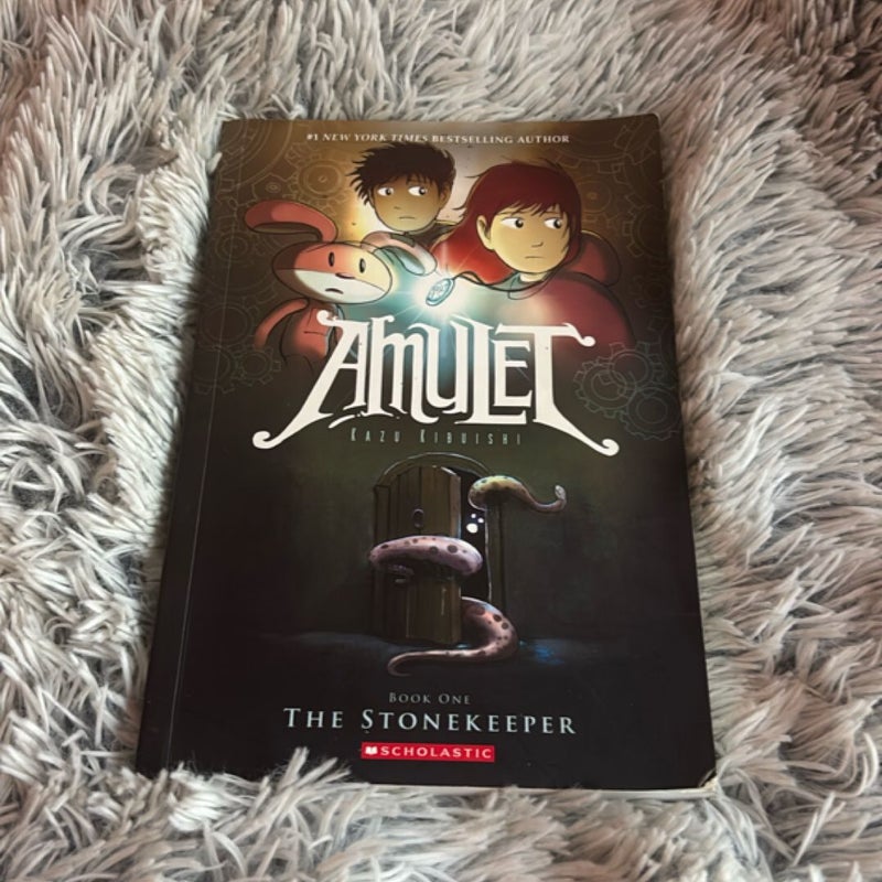 Amulet The Stonekeeper