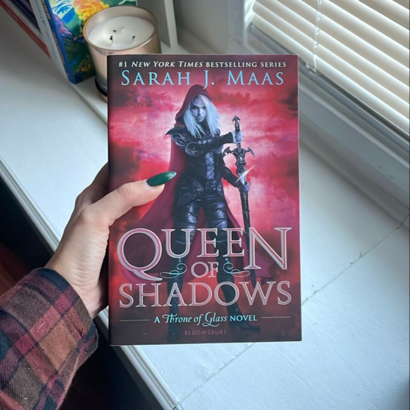 Queen of Shadows