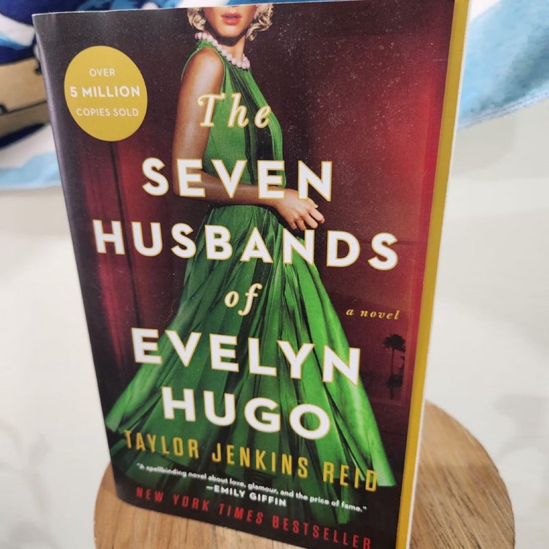 The Seven Husbands of Evelyn Hugo