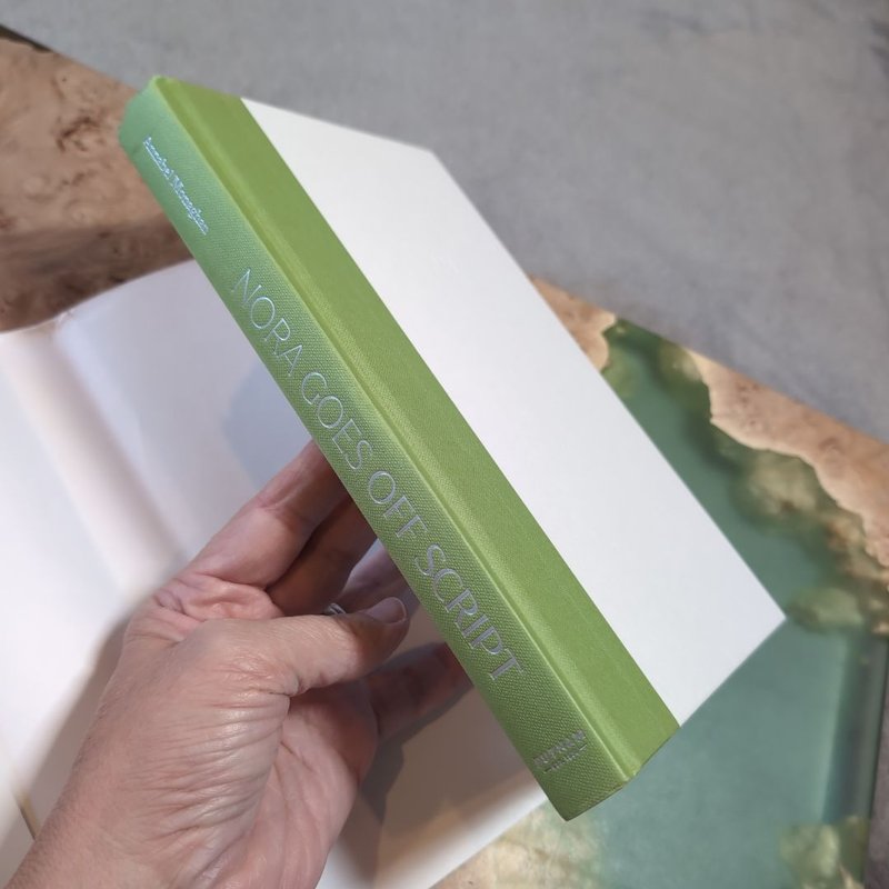Nora Goes off Script by Annabel Monaghan, Hardcover | Pangobooks