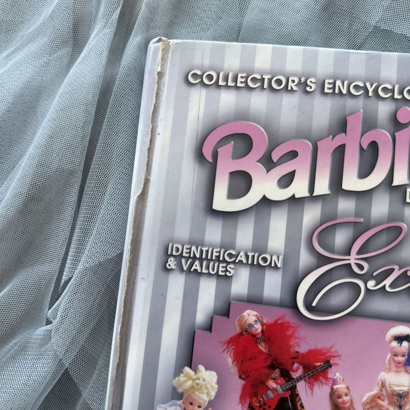 Collector's Encyclopedia of Barbie Doll Exclusives and More: Identification  & Values: Augustyniak, J. Michael: 9780891457930: : Books