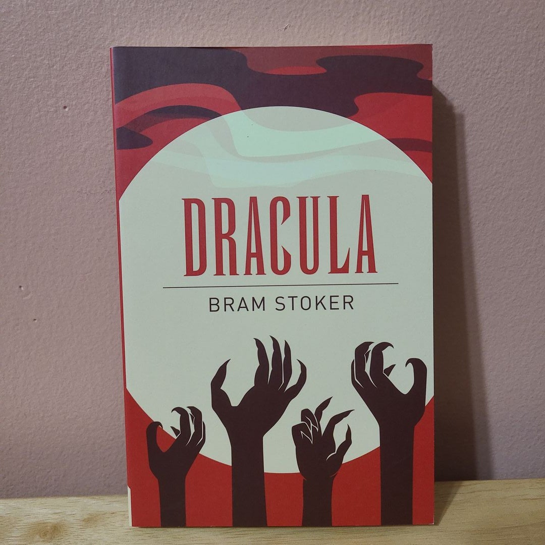 Dracula By Bram Stoker Paperback Pangobooks