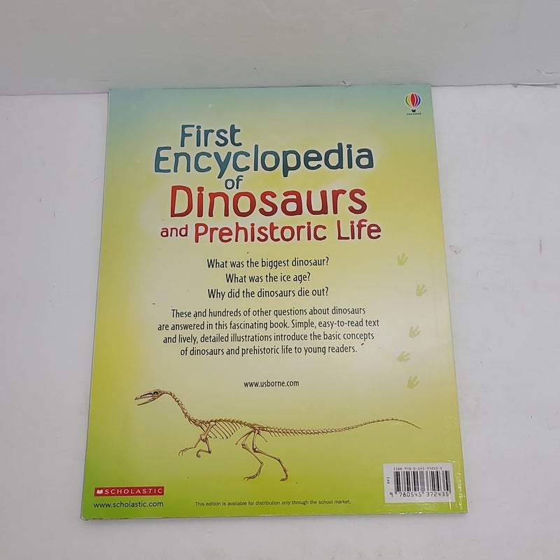 First Encyclopedia of Dinosaurs and Prehistoric Life 