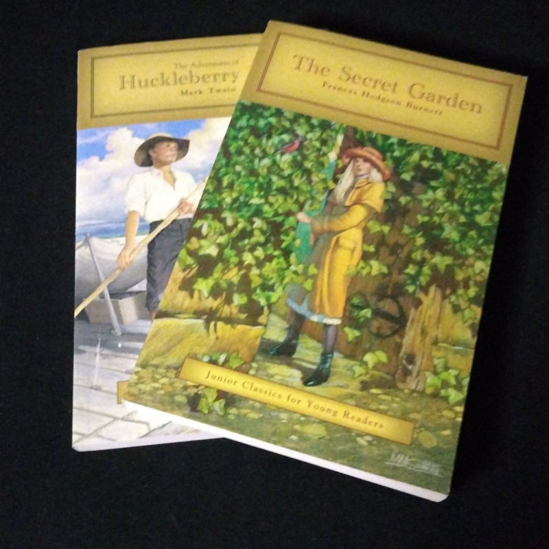 The Secret Garden, The Adventures of Huckleberry Finn 2 Book Bundle.