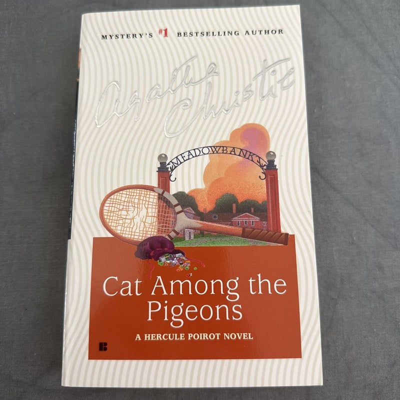 cat among the pigeons