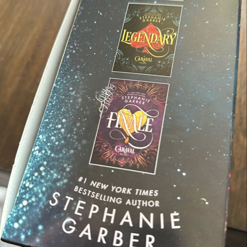 Caraval Paperback Boxed Set
