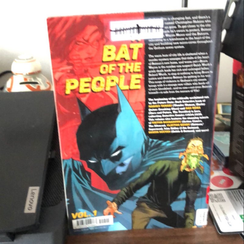 Batman: Detective Comics Vol. 1: the Neighborhood