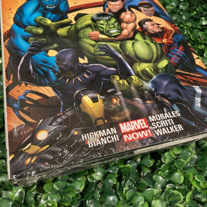 New Avengers by Jonathan Hickman Vol. 2