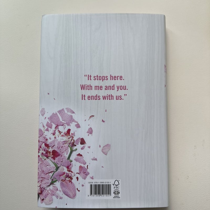 It Ends with Us - Waterstones UK special edition with sprayed edges