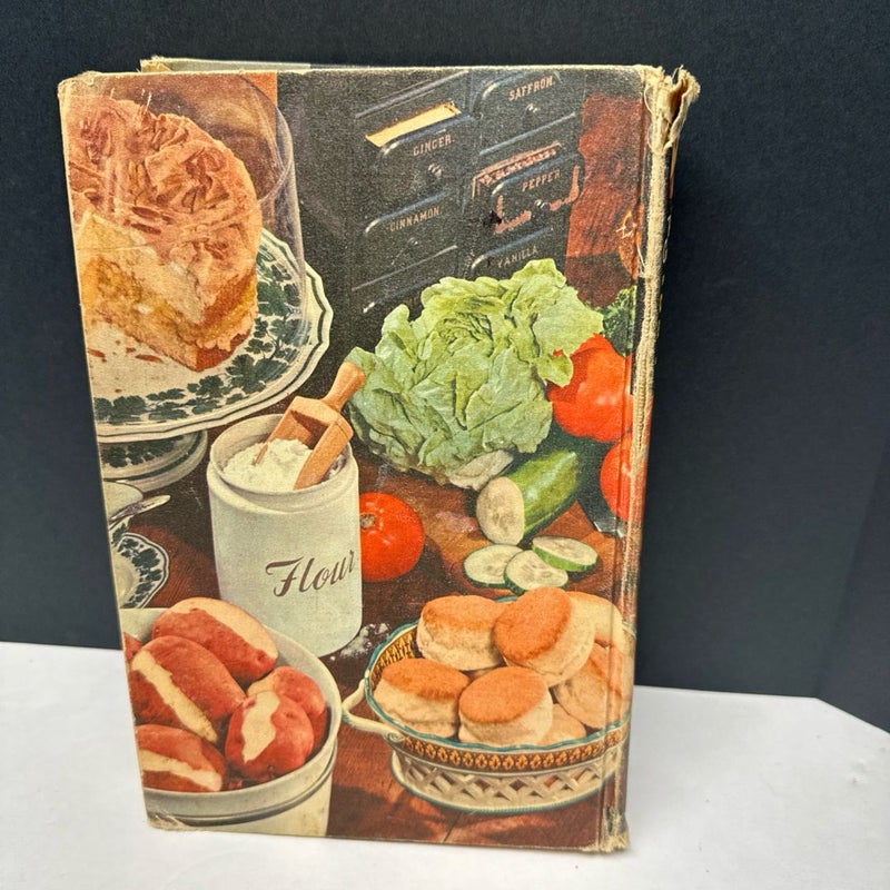 Betty Crocker's Picture Cookbook Second Edition 2nd Printing 1956 McGraw-Hill