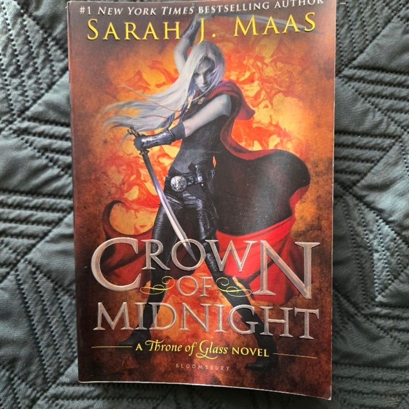 Crown of Midnight - OOP Cover