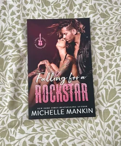 Falling for a Rockstar: 7 Rockstar Romances