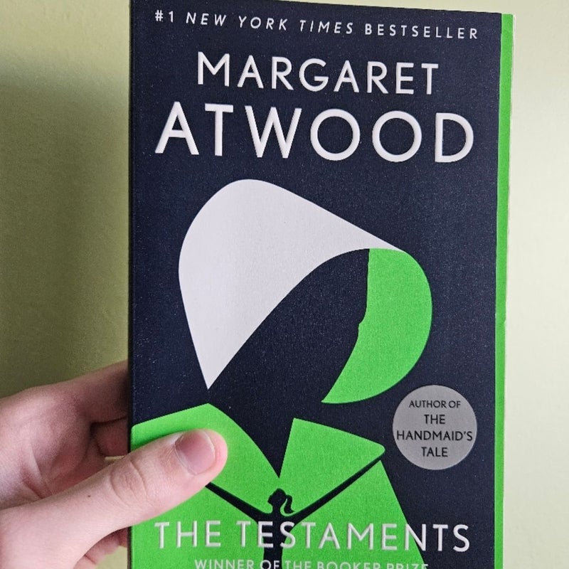 The Handmaid's Tale and the Testaments Box Set