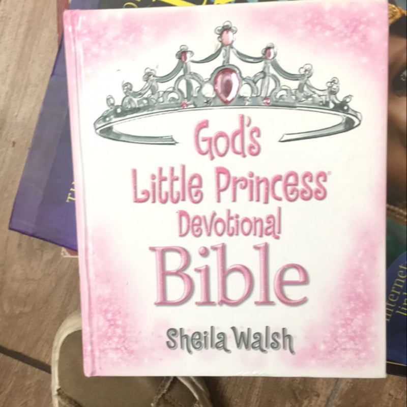 God's Little Princess Devotional Bible