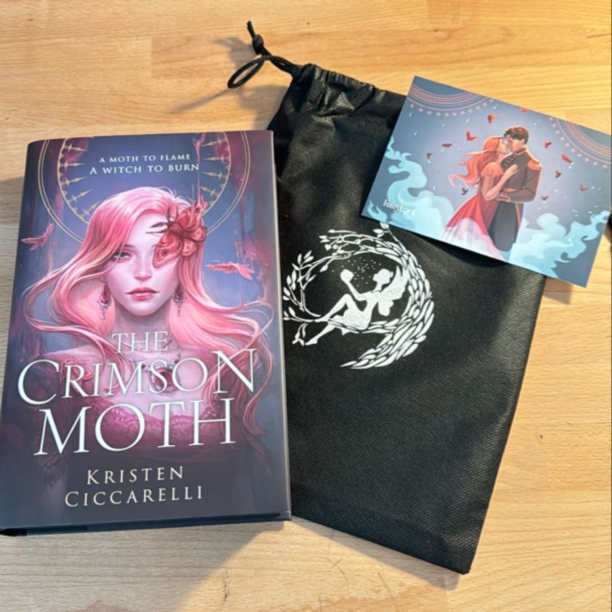 The Crimson Moth by Kristen Ciccarelli, Hardcover Pangobooks