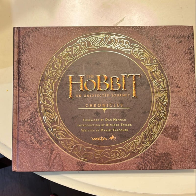 The Hobbit: an Unexpected Journey Chronicles: Art and Design