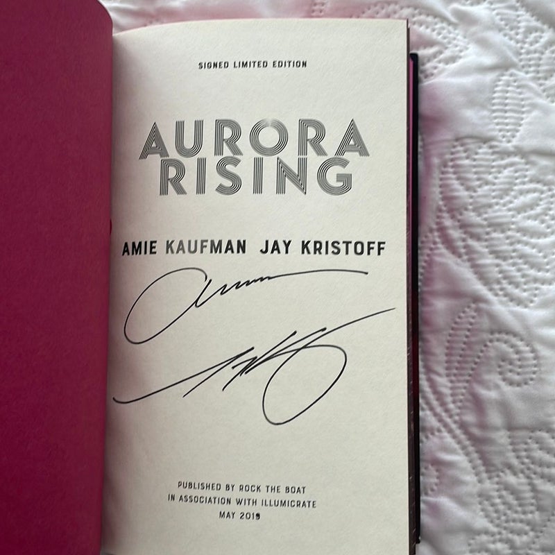 Aurora Rising - *signed* Illumicrate Edition