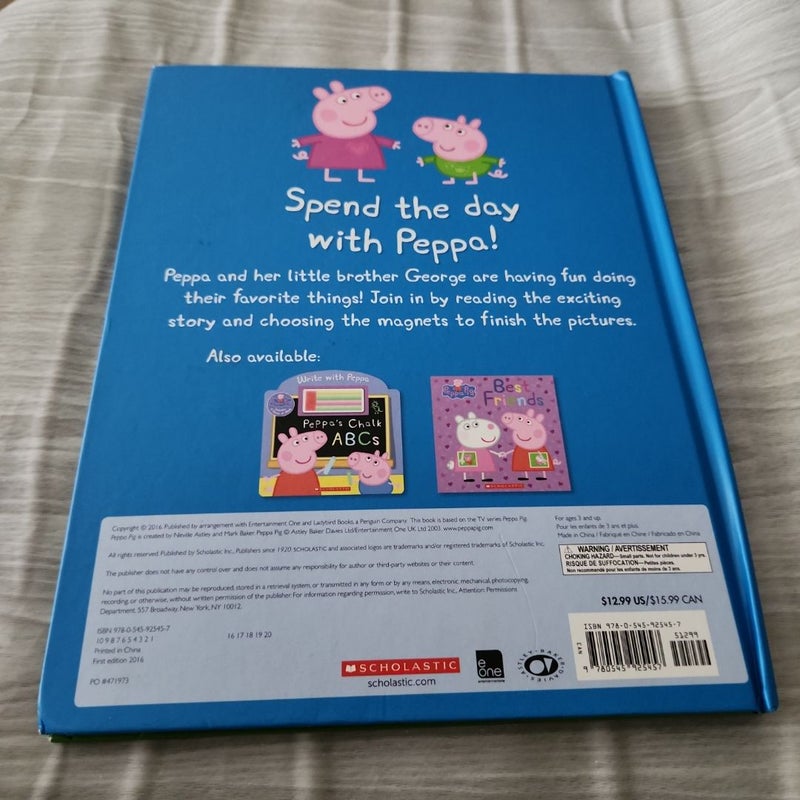 Peppa's Busy Day Magnet Book (Peppa Pig)