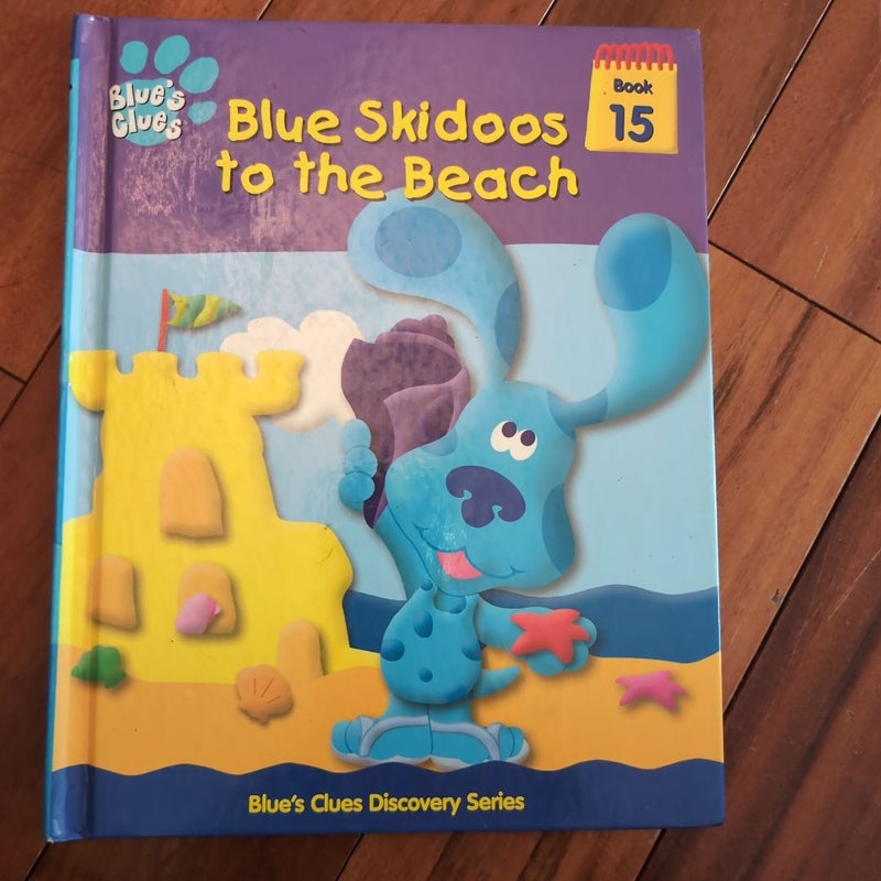 Blue Skidoos to the beach