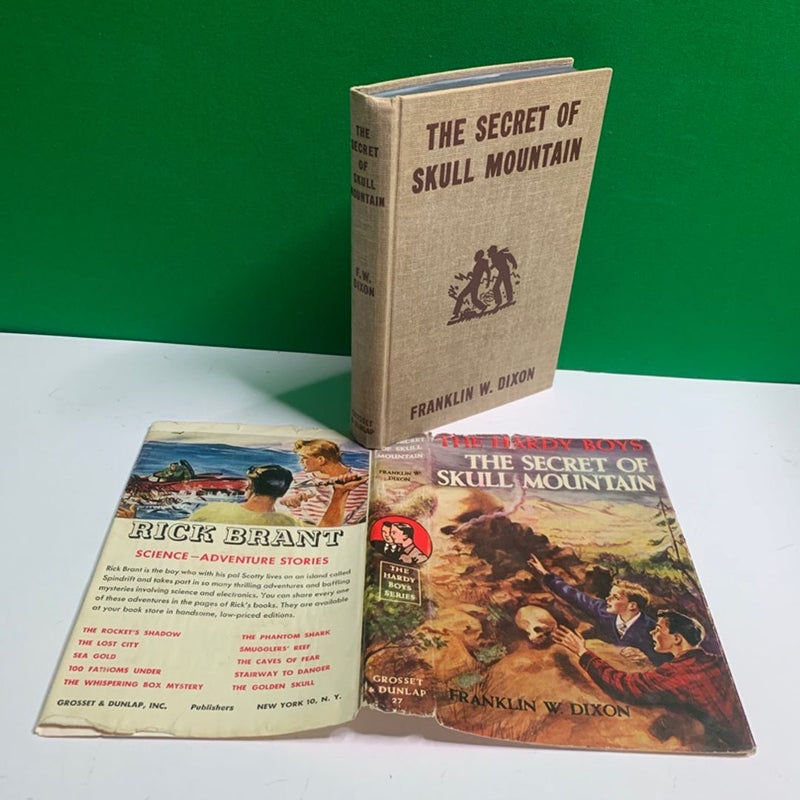 Hardy Boys Mystery Stories THE SECRET OF SKULL MOUNTAIN Franklin W. Dixon 1948 