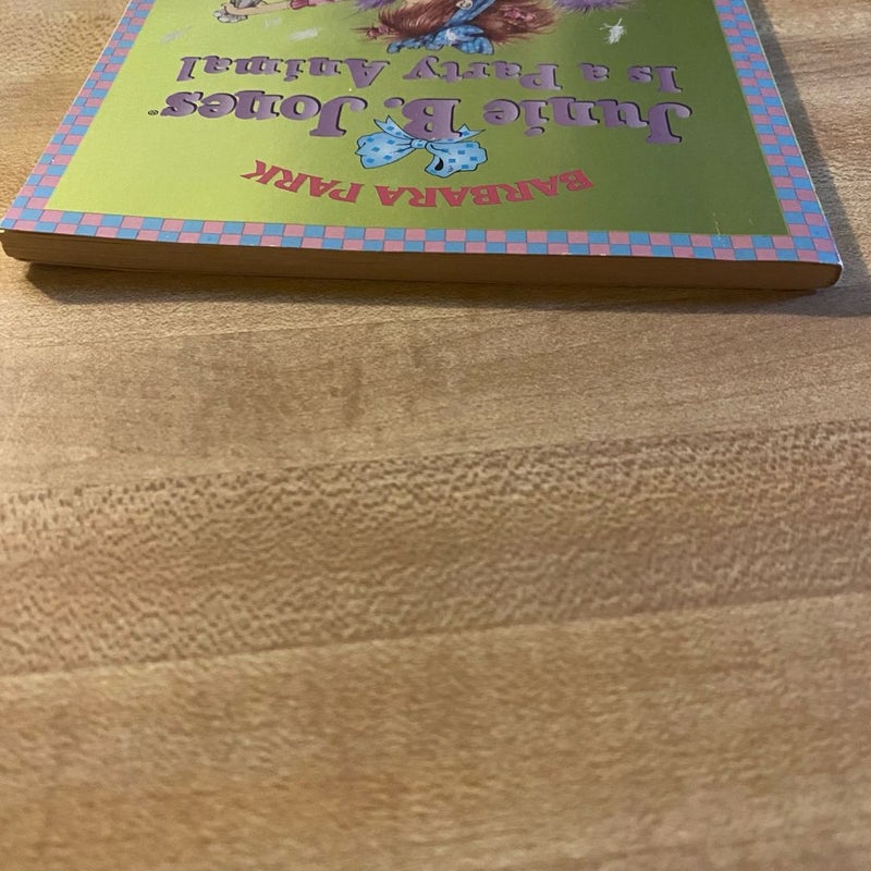 Junie B. Jones #10: Junie B. Jones Is a Party Animal