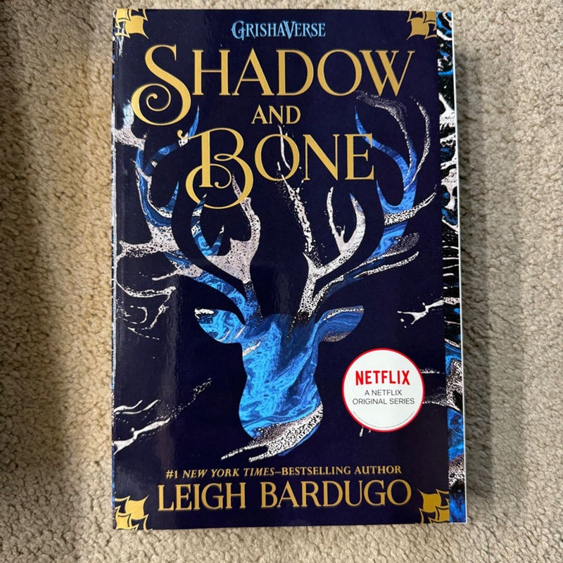 The Shadow and Bone Trilogy Boxed Set