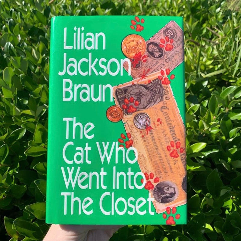 Lilian Jackson Braun The Cat Who Went Into The Closet Hardback Book Novel