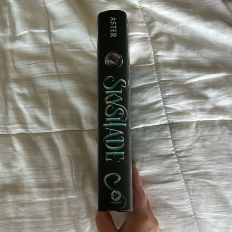Skyshade (the Lightlark Saga Book 3)