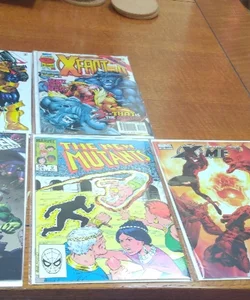 Back blow out slnglelssues lots of 25 All different comic X-Men comic 