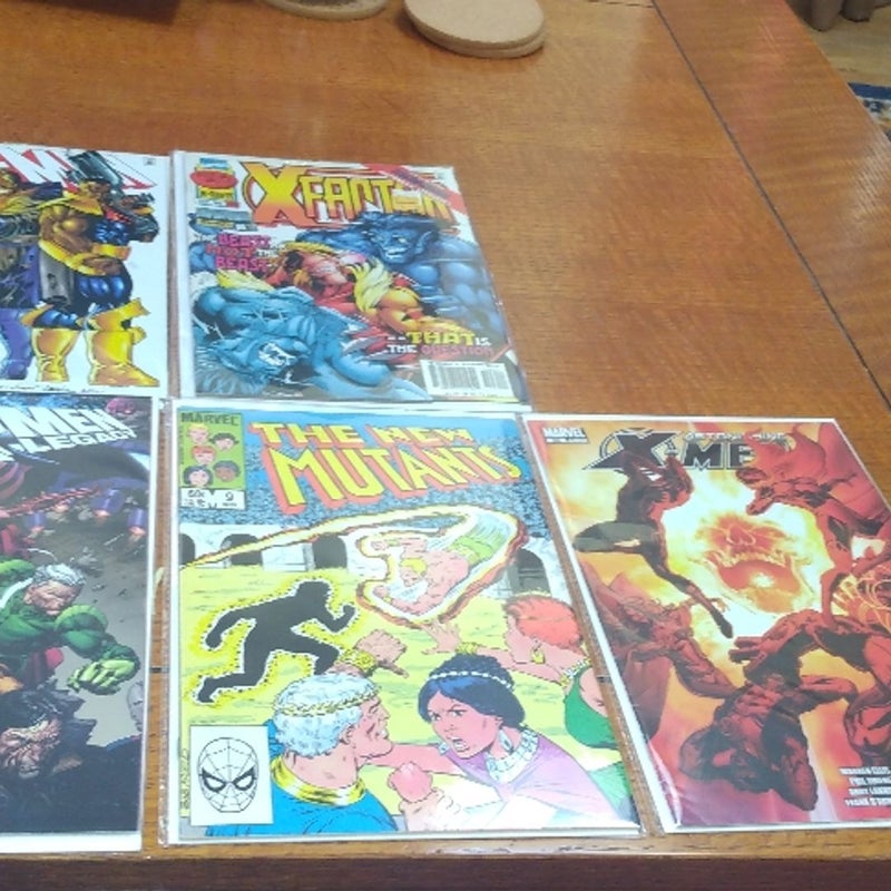 Back blow out slnglelssues lots of 25 All different comic X-Men comic 