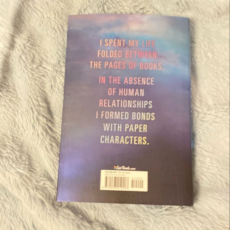 Shatter Me Collector's Deluxe Limited Edition