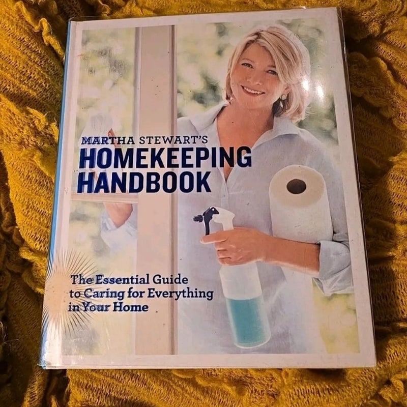 Martha Stewart's Homekeeping Handbook