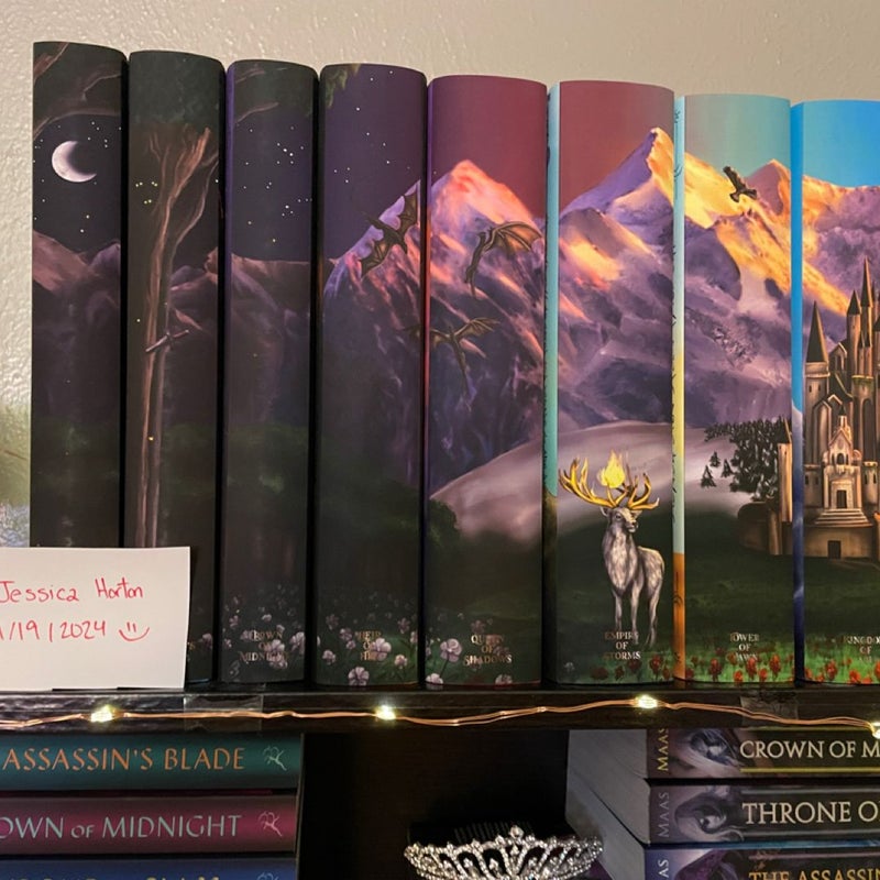 Acrylipics Throne of Glass w/ overlays