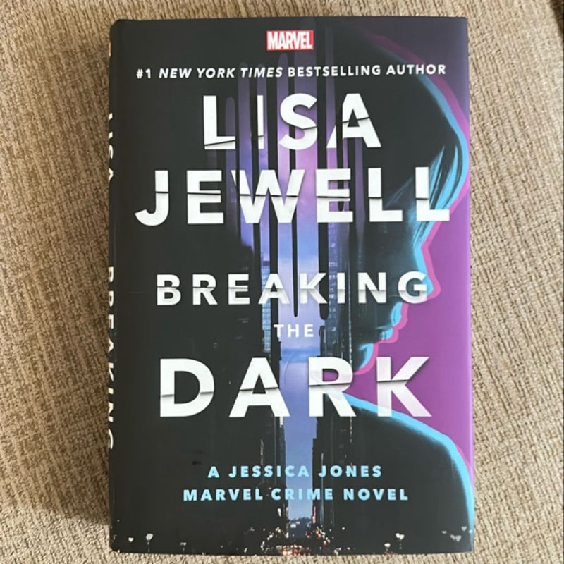 Breaking the Dark: a Jessica Jones Marvel Crime Novel