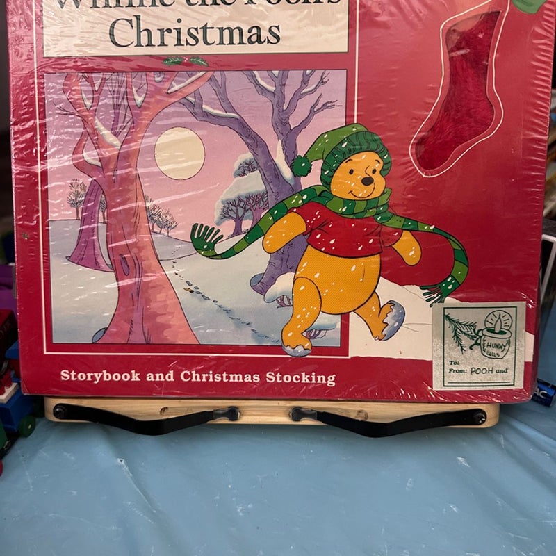 Winnie the Pooh's Christmas Gift Box