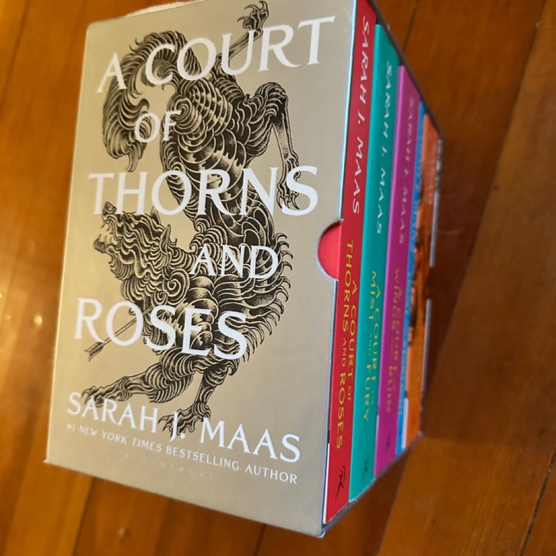 A Court of Thorns and Roses Box Series
