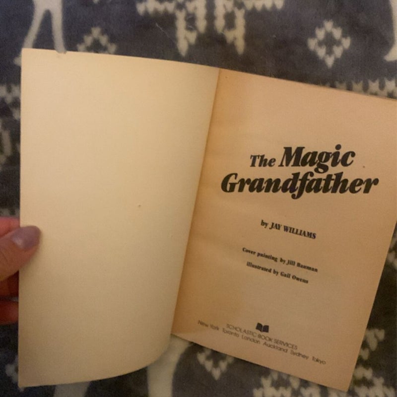 Vintage 1979 The Magic Grandfather Paperback Book