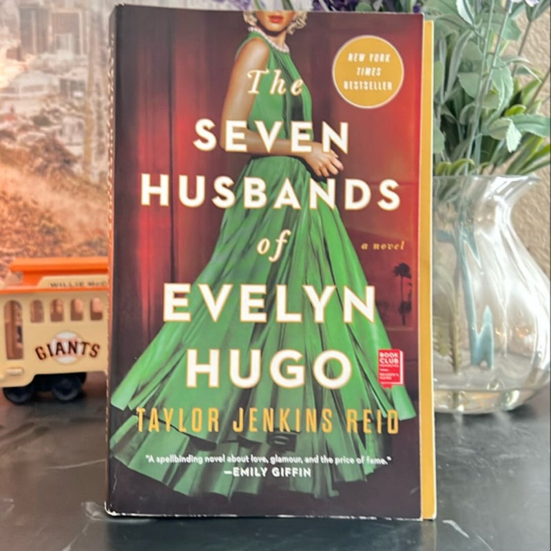 The Seven Husbands of Evelyn Hugo