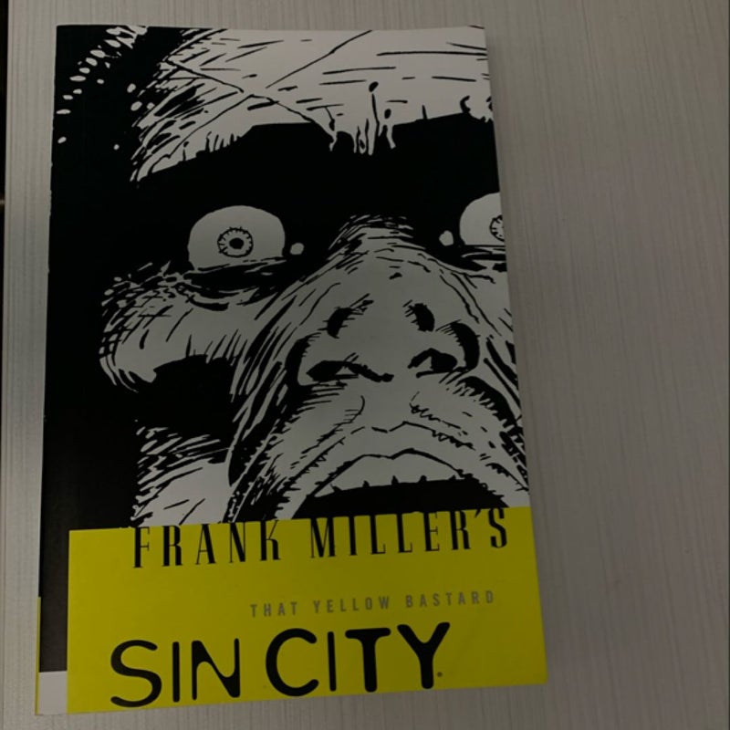 Frank Miller's Sin City Volume 4: That Yellow Bastard 3rd Edition