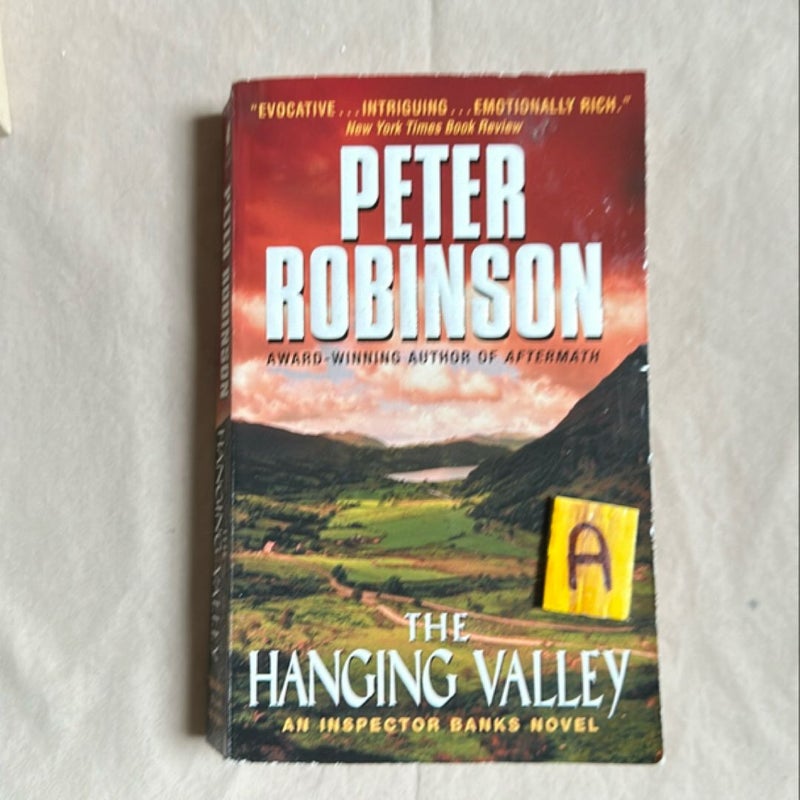 Peter Robinson By Peter Robinson - The Hanging Valley (Inspector Banks Novels