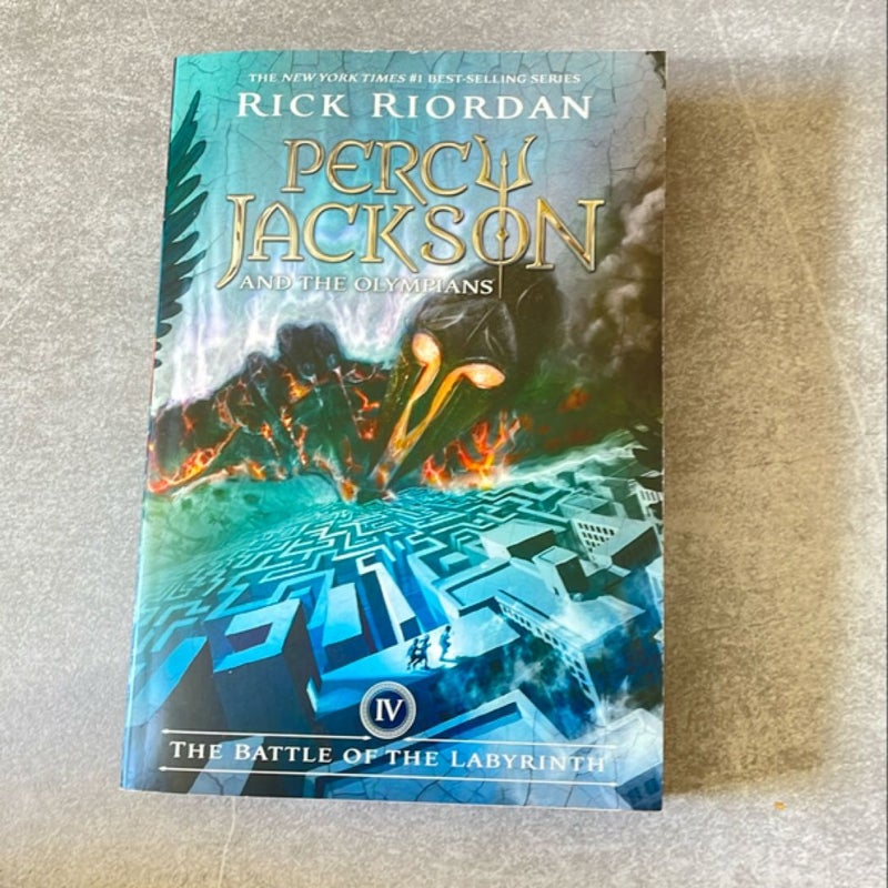 Percy Jackson and the Olympians, Book Four the Battle of the Labyrinth (Percy Jackson and the Olympians, Book Four)