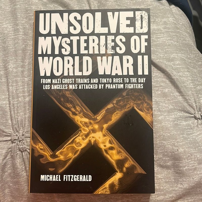 Unsolved Mysteries of World War II by , Paperback | Pangobooks