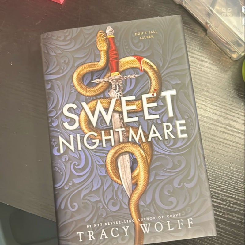 Sweet Nightmare (Deluxe Limited Edition) by Tracy Wolff