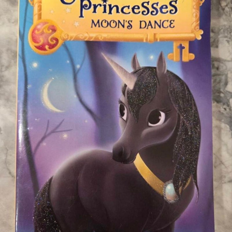 Unicorn Princesses 6: Moon's Dance