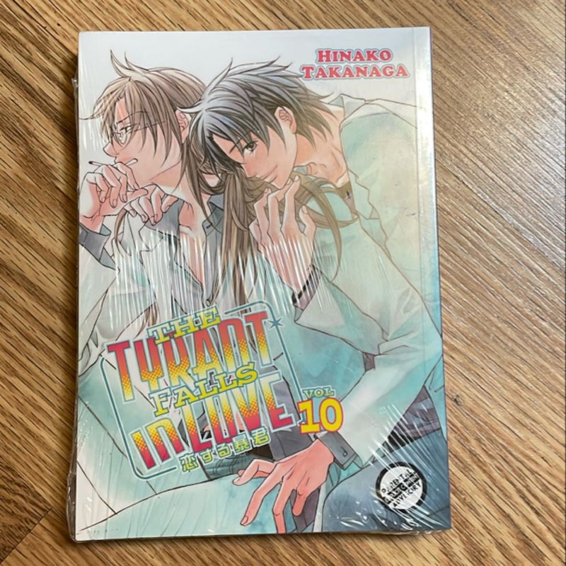 The Tyrant Falls in Love Volume 10