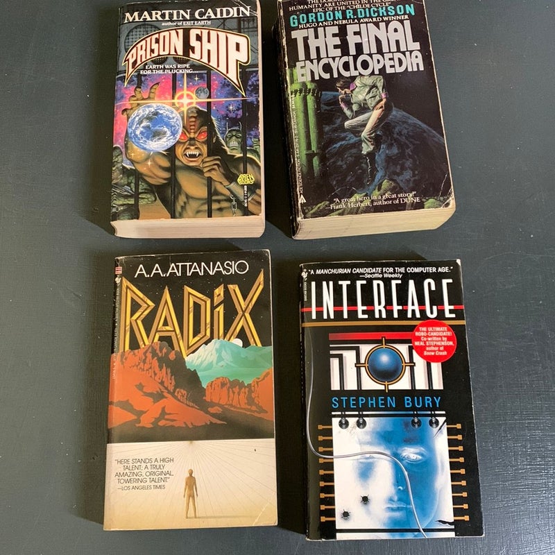 Science Fiction 4-Book Bundle