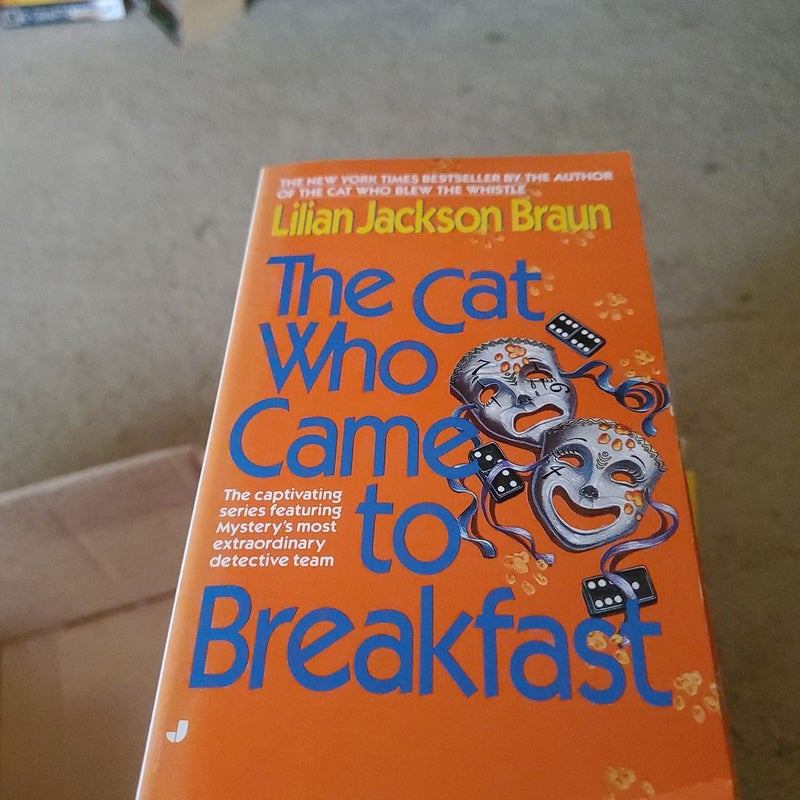 The cat who came to breakfast 